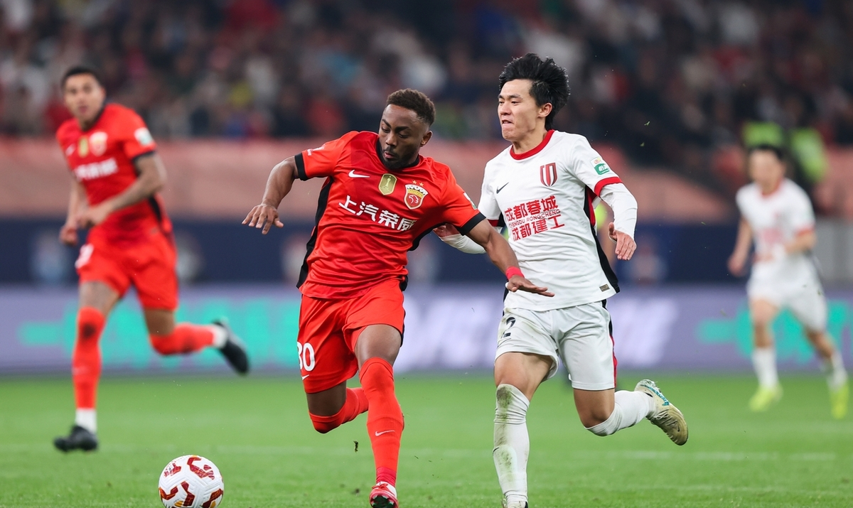 西甲倒计时；成都蓉城赛前远射贴柱；细节引发关注；信心回归；身体对抗强度拉满的简单介绍开云在线