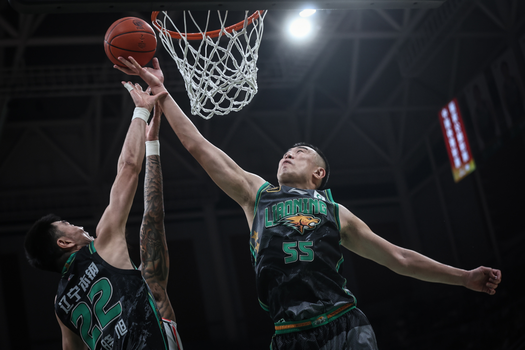 包含窗口期马赛备战NBA总决赛，绝杀压哨细节曝光，目标明确，年轻球员得到机会的词条开云官网